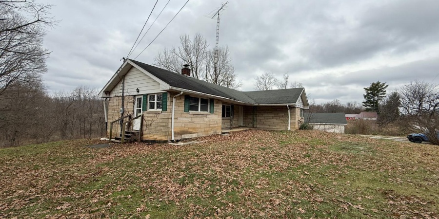 10187 US Hwy 50 W, Bedford, Indiana 47421,MLS,202547831