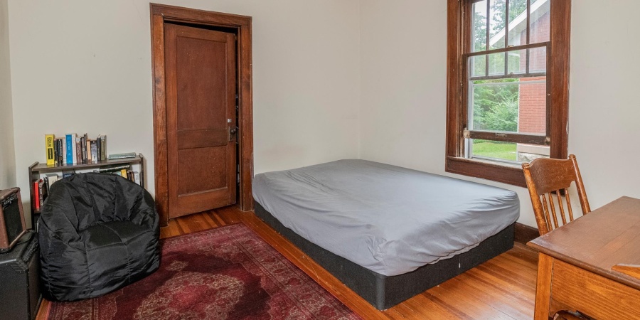 402 E 1st Street, Bloomington, Indiana 47401,MLS,202547902