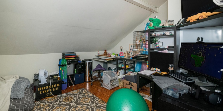 402 E 1st Street, Bloomington, Indiana 47401,MLS,202547902