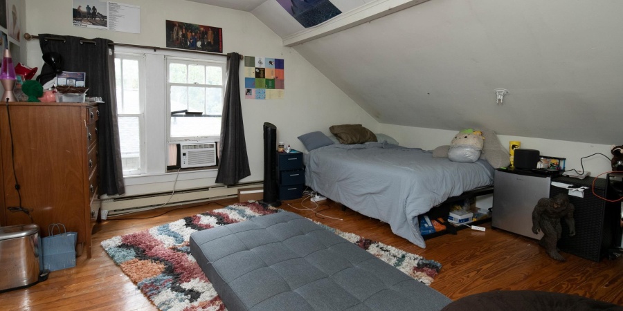 402 E 1st Street, Bloomington, Indiana 47401,MLS,202547902