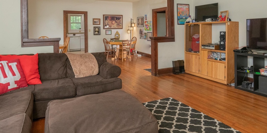 402 E 1st Street, Bloomington, Indiana 47401,MLS,202547902