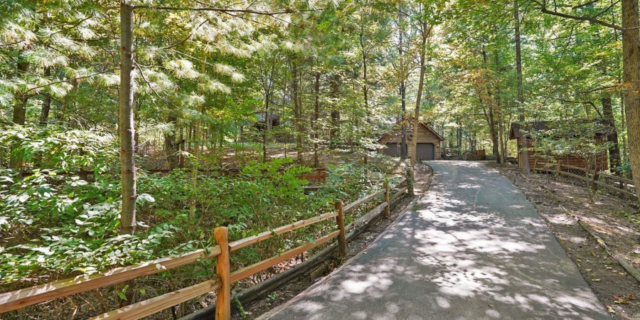 7953 Ford Ridge Rd Road, Nashville, Indiana 46164-8904,MLS,202538414