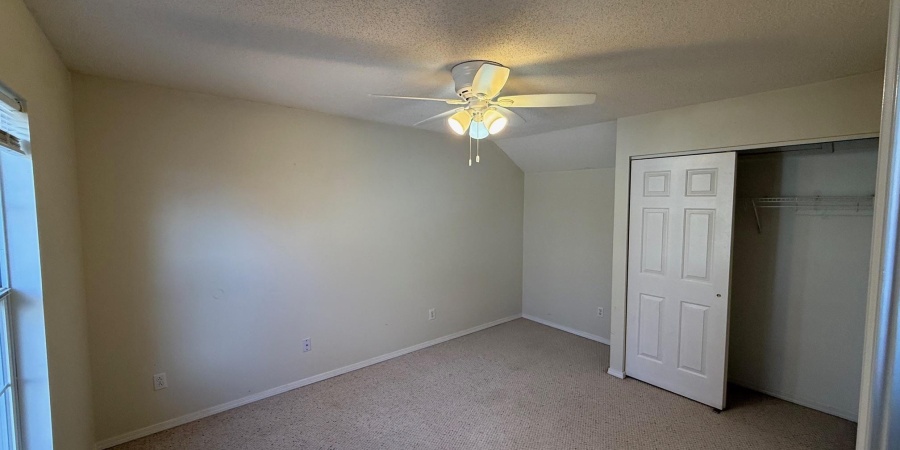 420 E Laurelwood Court, Bloomington, Indiana 47401-4597,MLS,202547899