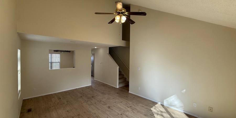 420 E Laurelwood Court, Bloomington, Indiana 47401-4597,MLS,202547899