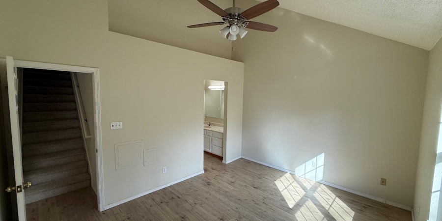 420 E Laurelwood Court, Bloomington, Indiana 47401-4597,MLS,202547899