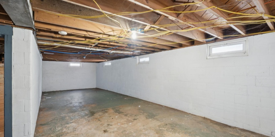 407 E Jackson Street, Brazil, Indiana 47834,MLS,202547920