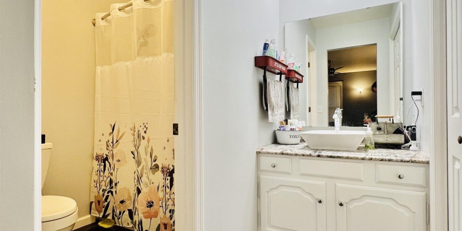 306 shandell Drive, Bedford, Indiana 47421,MLS,202547970