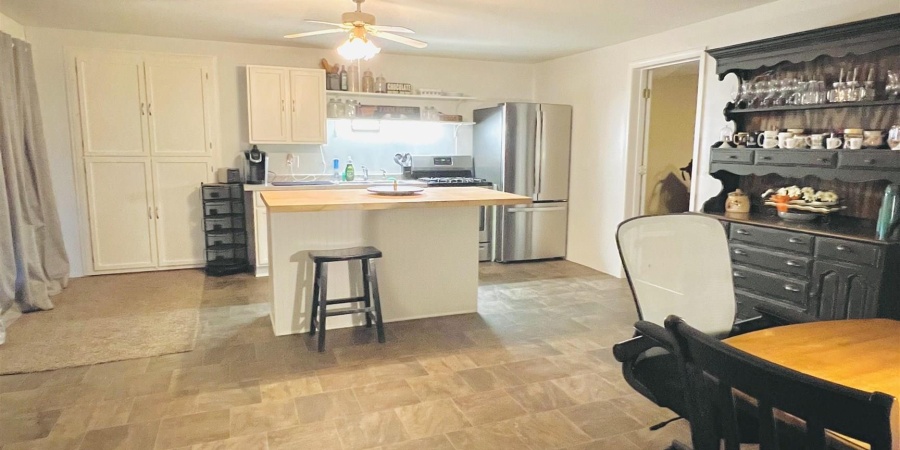 306 shandell Drive, Bedford, Indiana 47421,MLS,202547970