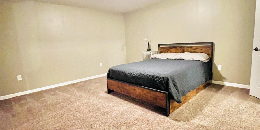 306 shandell Drive, Bedford, Indiana 47421,MLS,202547970