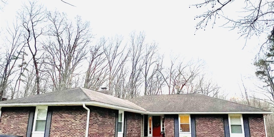 306 shandell Drive, Bedford, Indiana 47421,MLS,202547970