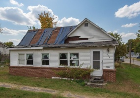 300 W olive Street, West Terre Haute, Indiana 47885,MLS,202548036