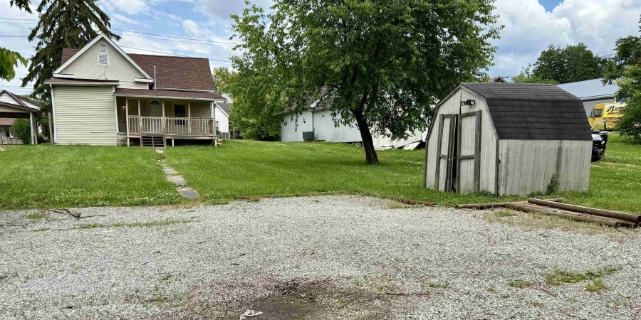 921 Lincoln Avenue, Bedford, Indiana 47421,MLS,202520903