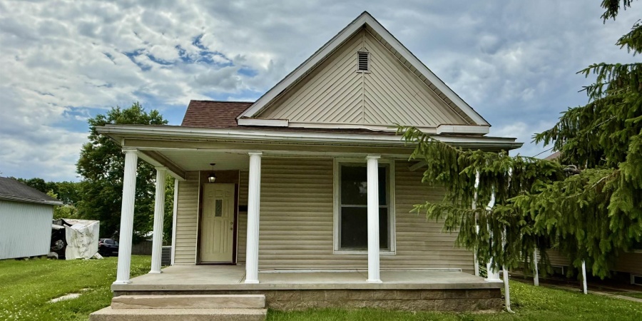 921 Lincoln Avenue, Bedford, Indiana 47421,MLS,202520903