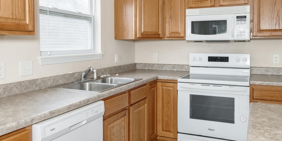 5713 W Monarch Court, Bloomington, Indiana 47403,MLS,202548049