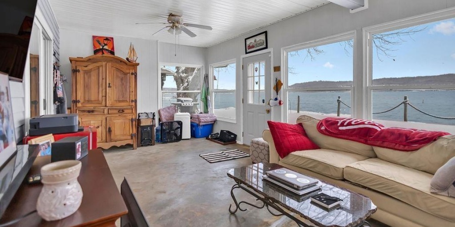 9405 E Southshore Drive, Unionville, Indiana 47468,MLS,202548065