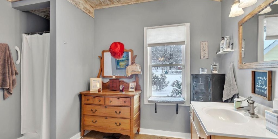 9405 E Southshore Drive, Unionville, Indiana 47468,MLS,202548065