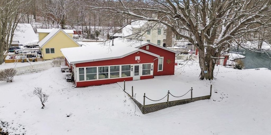 9405 E Southshore Drive, Unionville, Indiana 47468,MLS,202548065