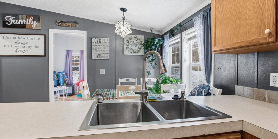 9205 S Harrodsburg Road, Bloomington, Indiana 47403-8818,MLS,202548098