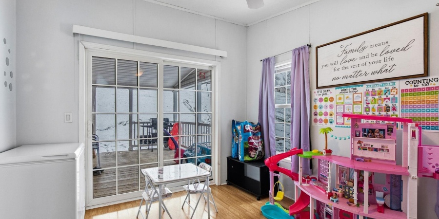 9205 S Harrodsburg Road, Bloomington, Indiana 47403-8818,MLS,202548098