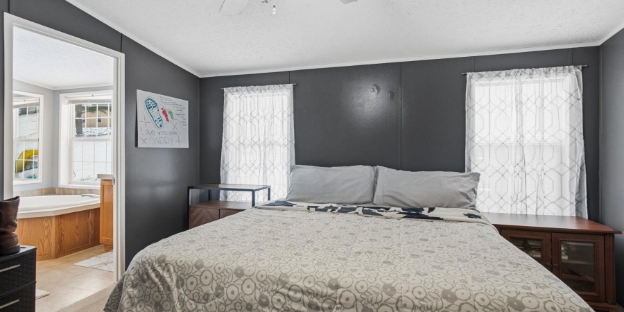 9205 S Harrodsburg Road, Bloomington, Indiana 47403-8818,MLS,202548098