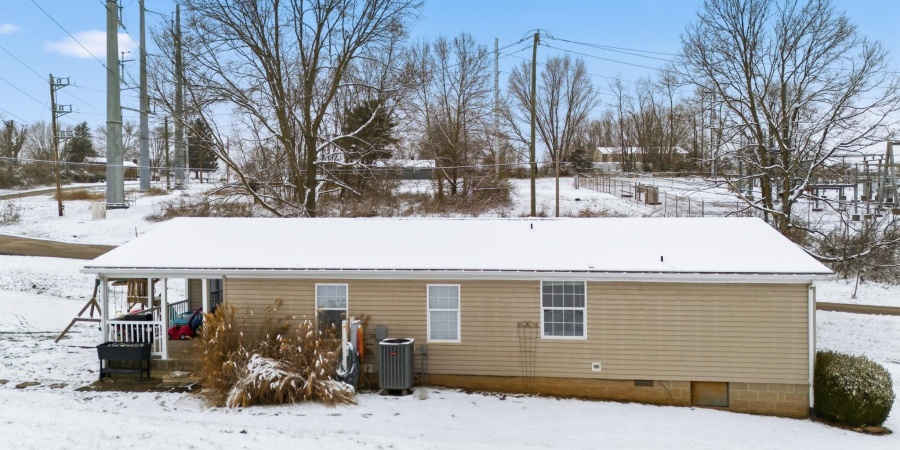 9205 S Harrodsburg Road, Bloomington, Indiana 47403-8818,MLS,202548098