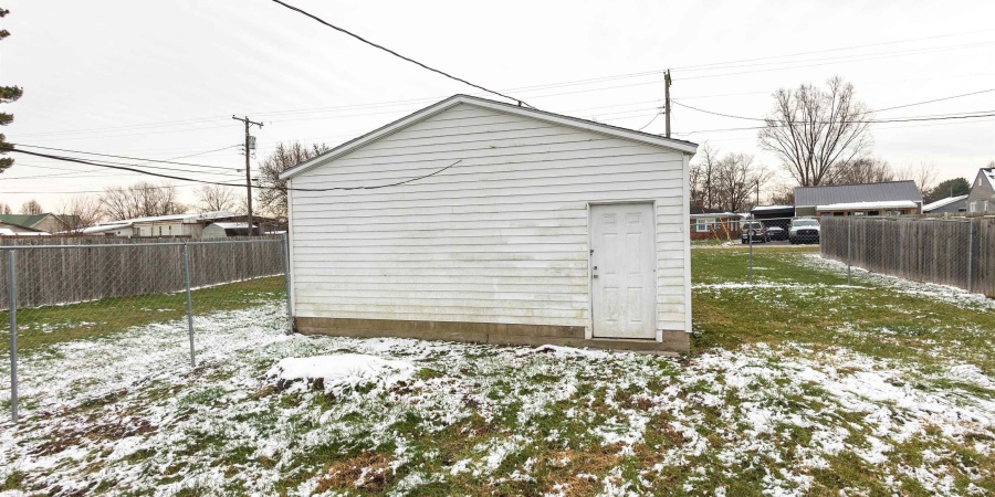 844 W Frank Street, Mitchell, Indiana 47446,MLS,202548101