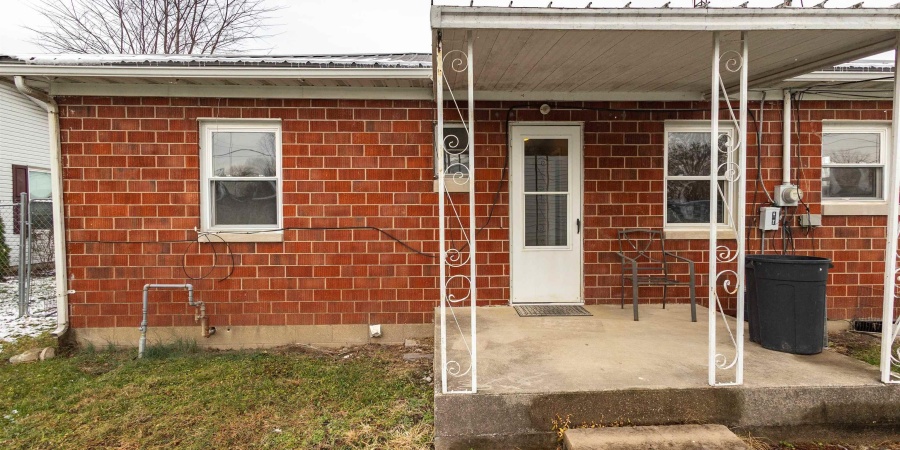 844 W Frank Street, Mitchell, Indiana 47446,MLS,202548101