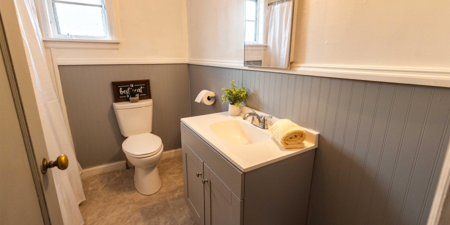 844 W Frank Street, Mitchell, Indiana 47446,MLS,202548101