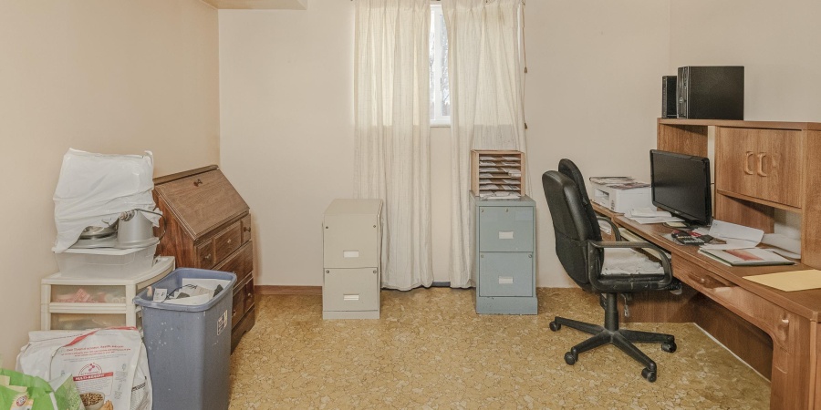 150 E Sunny Slopes Drive, Bloomington, Indiana 47401,MLS,202548150