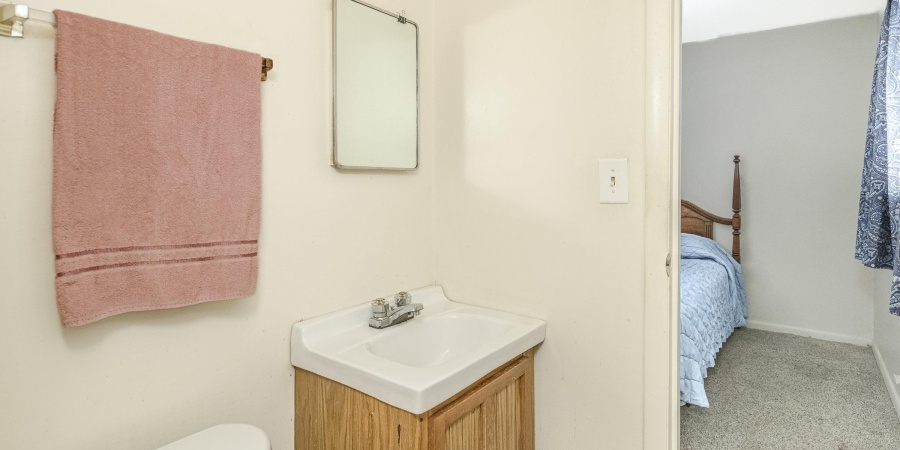 150 E Sunny Slopes Drive, Bloomington, Indiana 47401,MLS,202548150