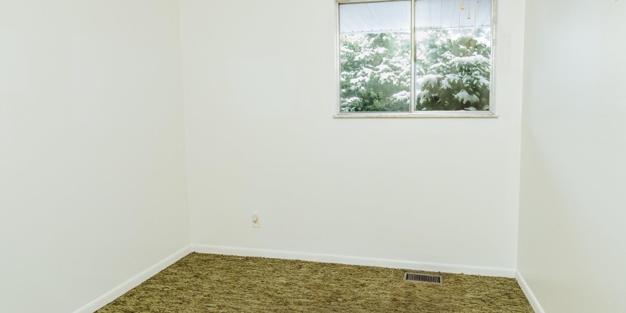 150 E Sunny Slopes Drive, Bloomington, Indiana 47401,MLS,202548150