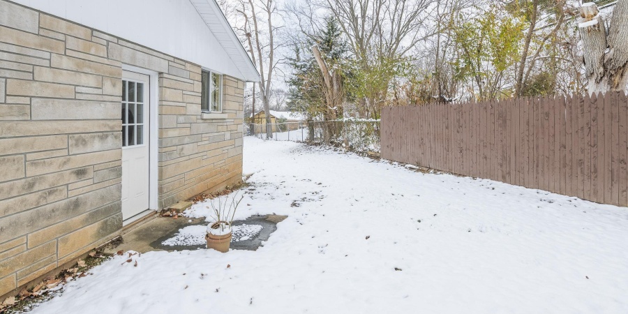 150 E Sunny Slopes Drive, Bloomington, Indiana 47401,MLS,202548150