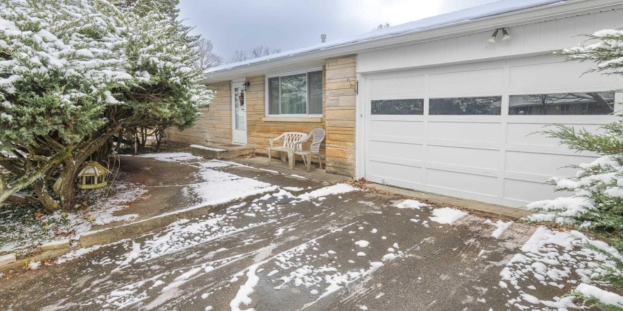 150 E Sunny Slopes Drive, Bloomington, Indiana 47401,MLS,202548150