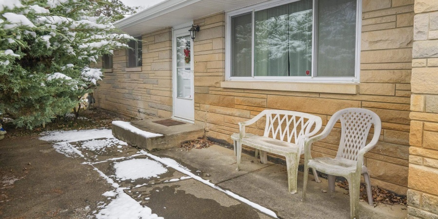 150 E Sunny Slopes Drive, Bloomington, Indiana 47401,MLS,202548150