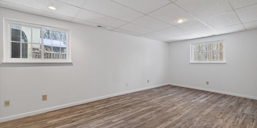 3830 W Woodmere Way, Bloomington, Indiana 47403,MLS,202548179