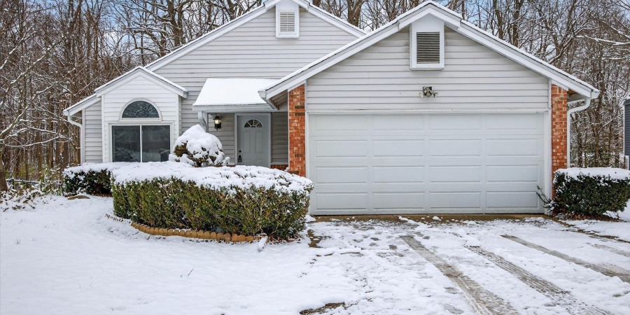 3830 W Woodmere Way, Bloomington, Indiana 47403,MLS,202548179