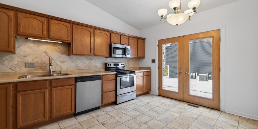 3830 W Woodmere Way, Bloomington, Indiana 47403,MLS,202548179