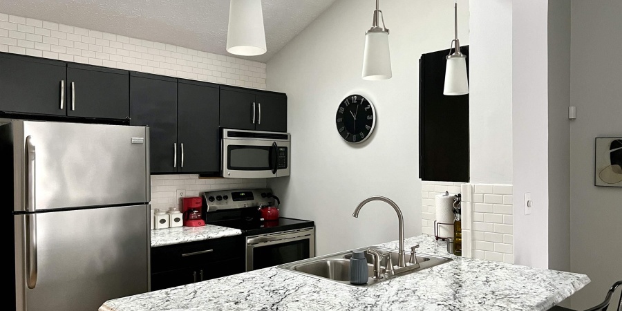 1982 S Bay Pointe Drive, Bloomington, Indiana 47401,MLS,202548224