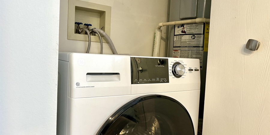 1982 S Bay Pointe Drive, Bloomington, Indiana 47401,MLS,202548224