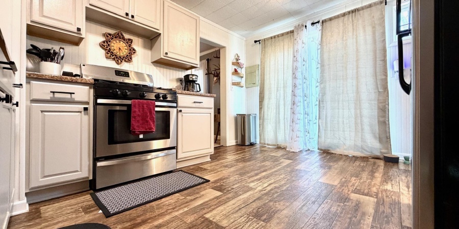 808 Spice Valley Road, Mitchell, Indiana 47446,MLS,202548243