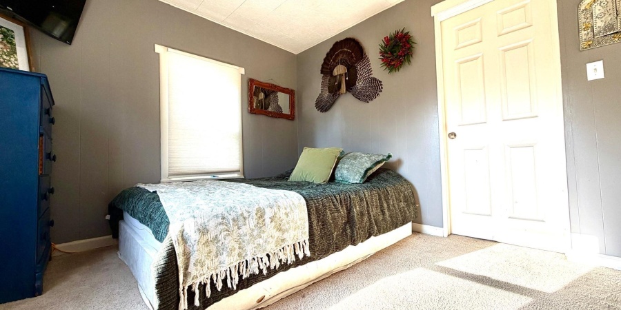 808 Spice Valley Road, Mitchell, Indiana 47446,MLS,202548243