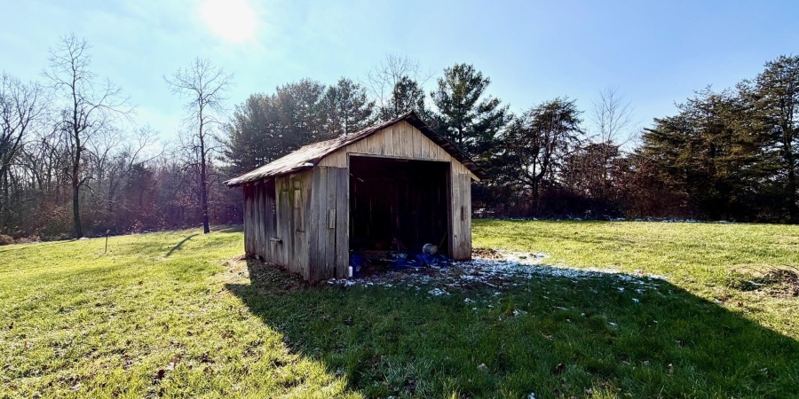 808 Spice Valley Road, Mitchell, Indiana 47446,MLS,202548243