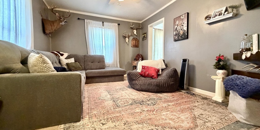 808 Spice Valley Road, Mitchell, Indiana 47446,MLS,202548243