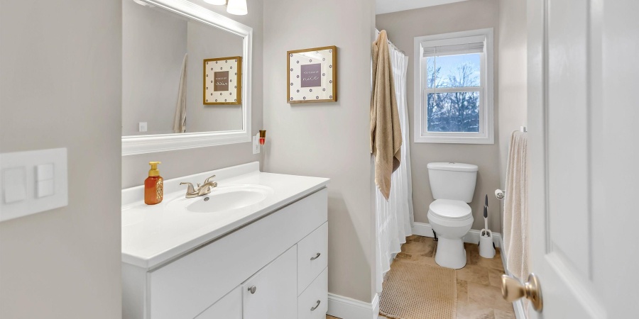 3910 Washington Avenue, Bedford, Indiana 47421,MLS,202548253