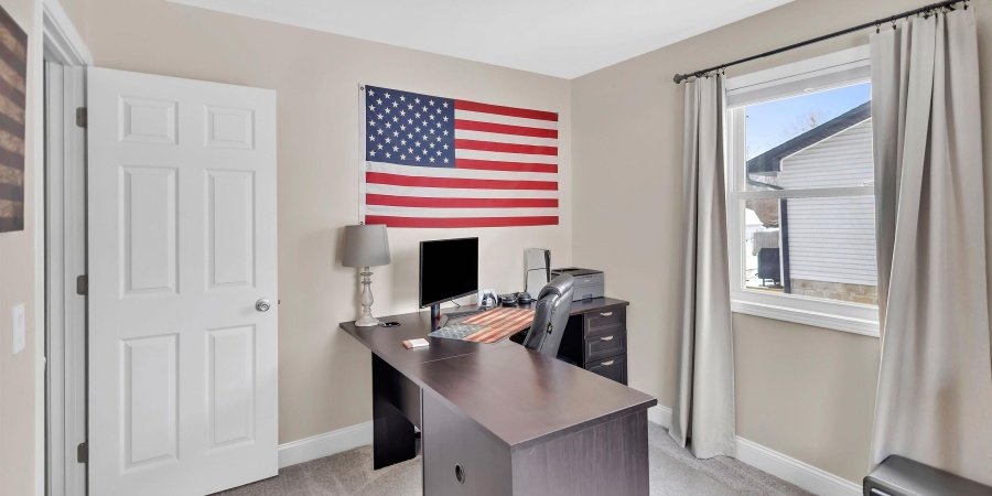 3910 Washington Avenue, Bedford, Indiana 47421,MLS,202548253