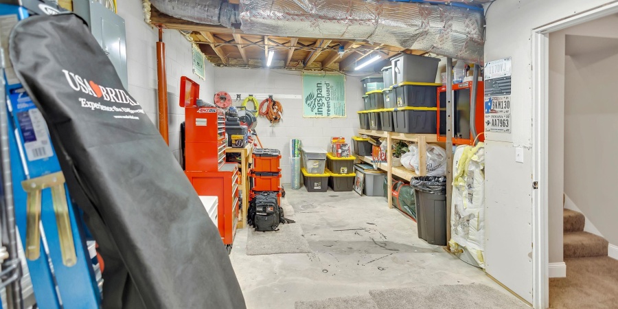 3910 Washington Avenue, Bedford, Indiana 47421,MLS,202548253