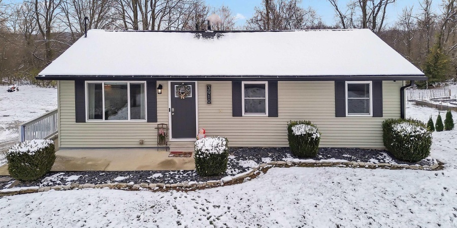 3910 Washington Avenue, Bedford, Indiana 47421,MLS,202548253