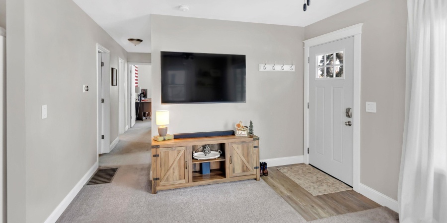 3910 Washington Avenue, Bedford, Indiana 47421,MLS,202548253