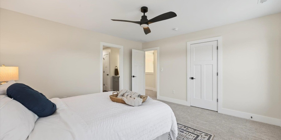 7600 W Saddle Gate Drive, Ellettsville, Indiana 47429,MLS,202548255