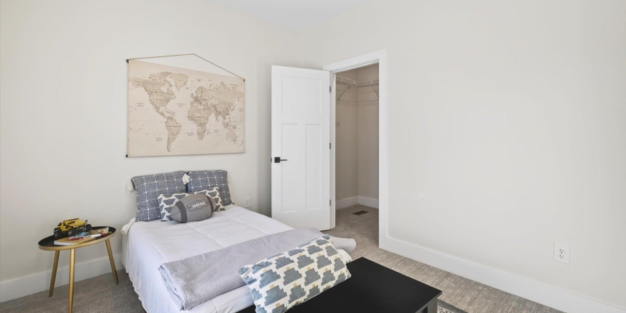 7600 W Saddle Gate Drive, Ellettsville, Indiana 47429,MLS,202548255